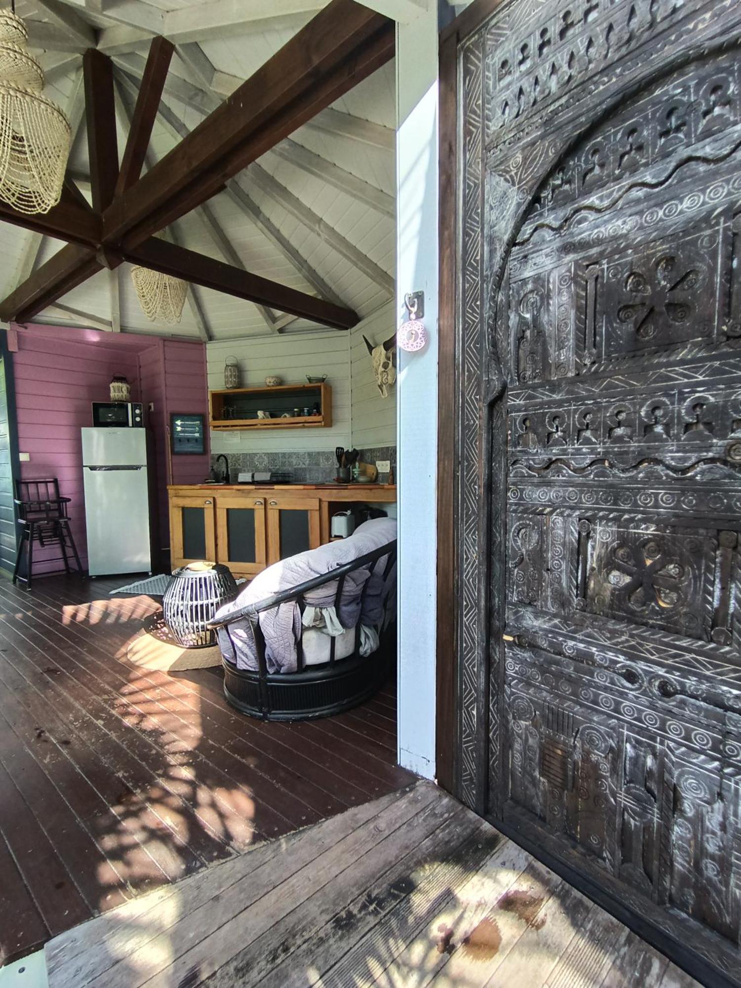Tiki Paradise Lodge Fwi Sainte-Anne  Ngoại thất bức ảnh