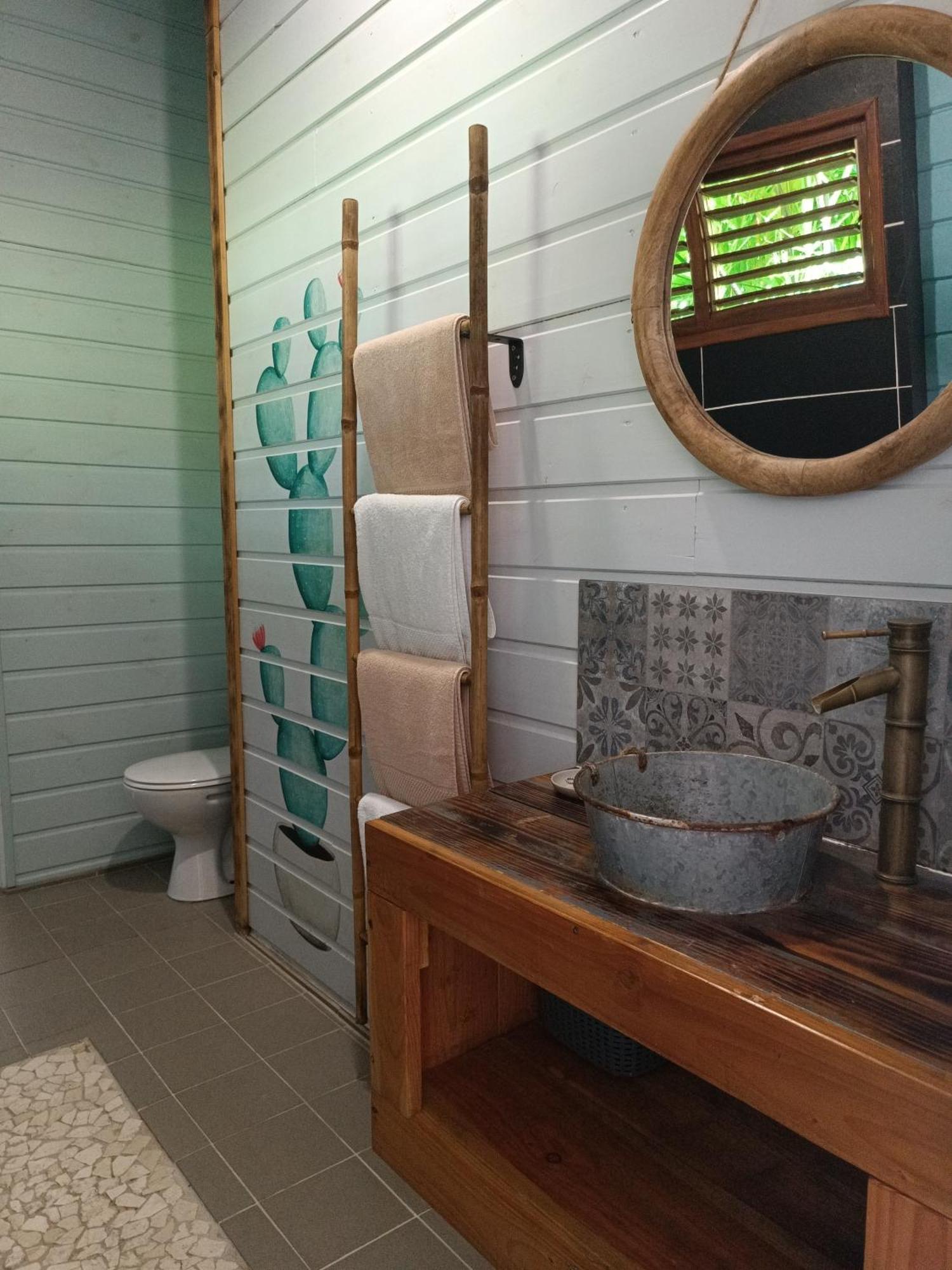 Tiki Paradise Lodge Fwi Sainte-Anne  Ngoại thất bức ảnh